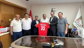 İZMİR ASKF'DEN KİRAZ BELEDİYE BAŞKANI NASUH ÇOŞKUN' A ZİYARET